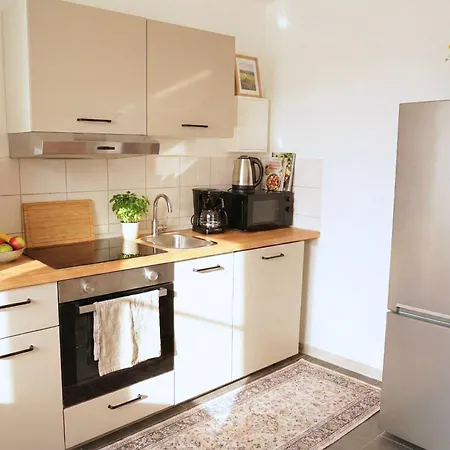 Apartment Havn In Halle - 2br, Wifi, Smart Tv, Balkony, Free Parking