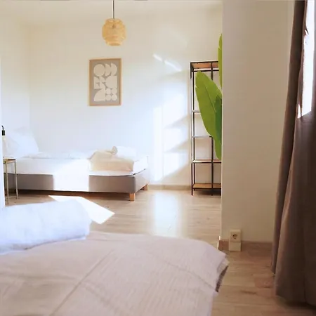 Havn In Halle - 2br, Wifi, Smart Tv, Balkony, Free Parking