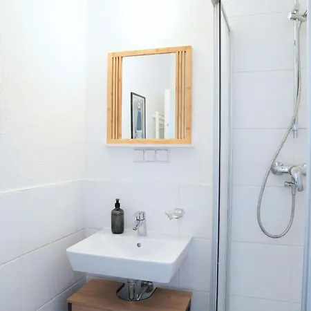 Lägenhet Havn In Halle - 2br, Wifi, Smart Tv, Balkony, Free Parking Halle (Saale)