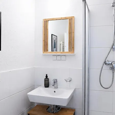 Havn In Halle - 2br, Wifi, Smart Tv, Balkony, Free Parking Appartement Halle (Saale)